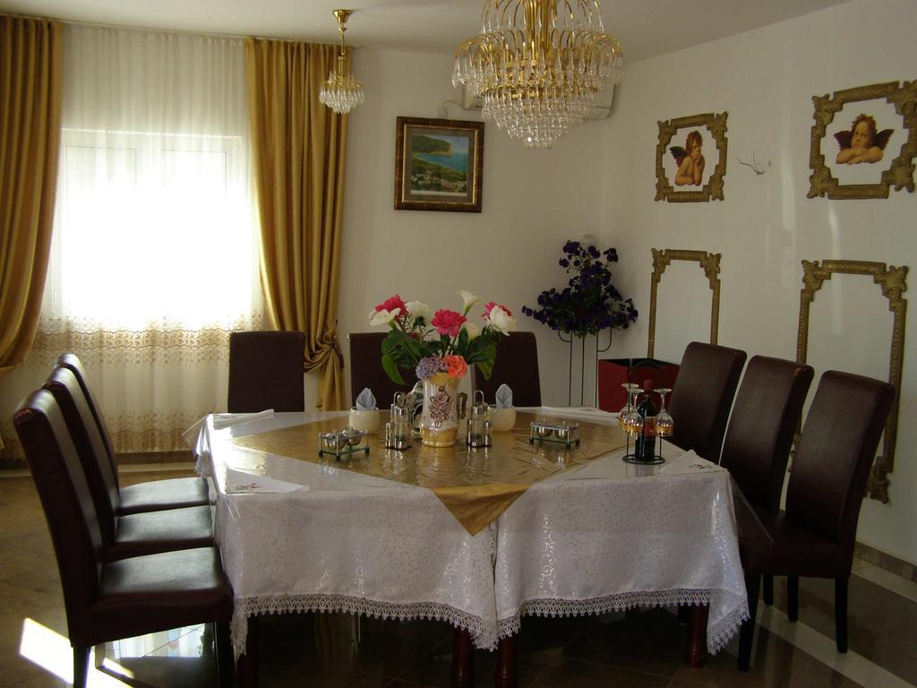 Petrovac Hotel Wellness & Spa Angelo Gabriel חדר תמונה