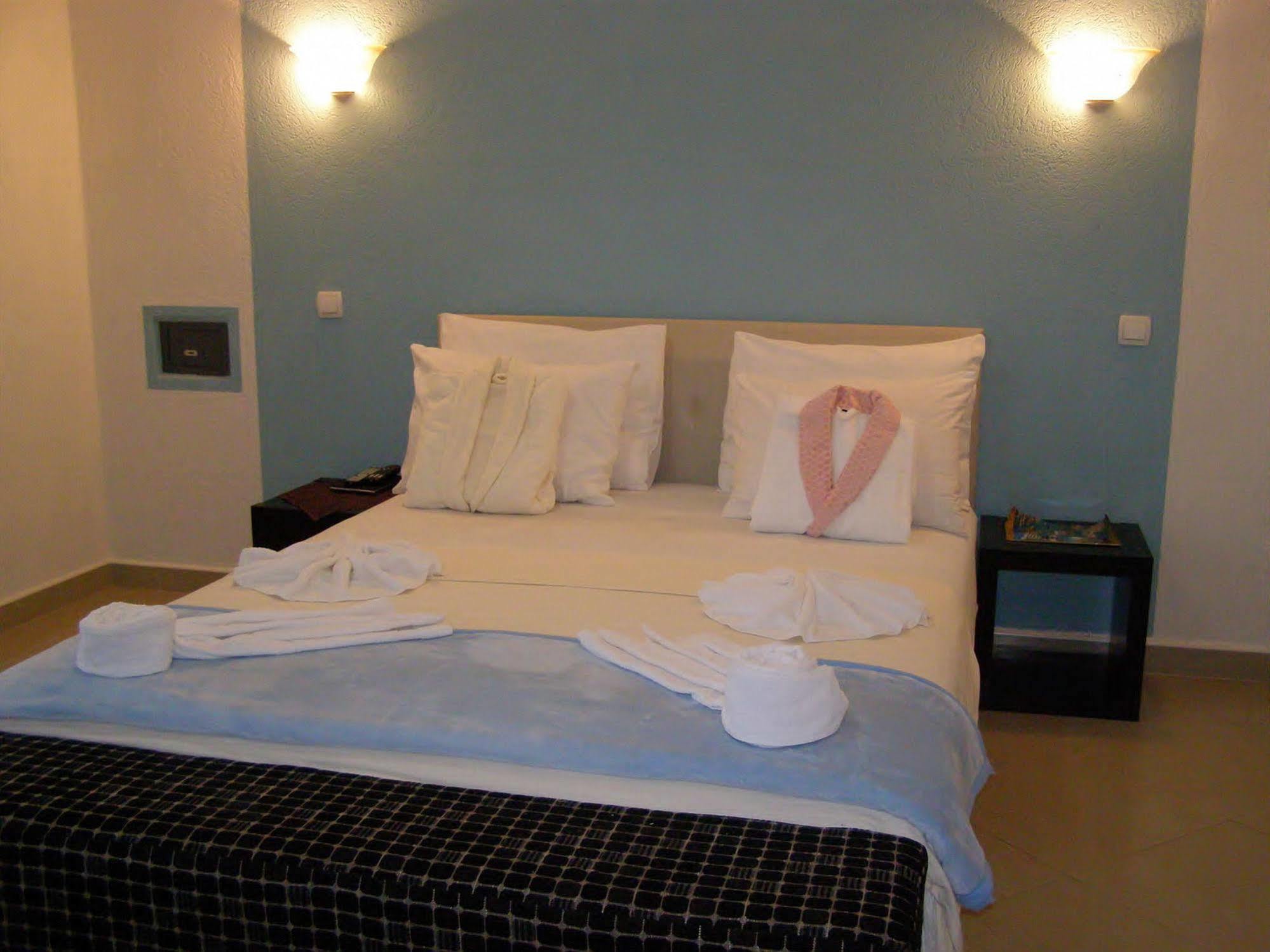 Petrovac Hotel Wellness & Spa Angelo Gabriel מראה חיצוני תמונה